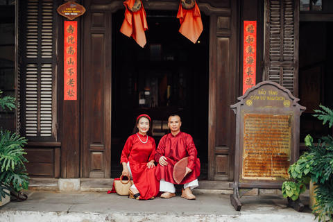 Memorable Photoshoot and Private Guided Walking Tour