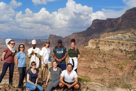 Oude wonderen ontdekken: Een 3-daagse tour door de kerken van Geralta