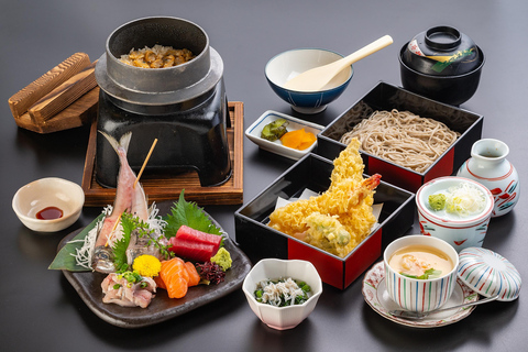 Yokohama: Onsen Experience at Minatomirai Manyo Club