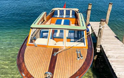 Comer See: Tour mit einem Schweizer Boot von 1954 und Prosecco