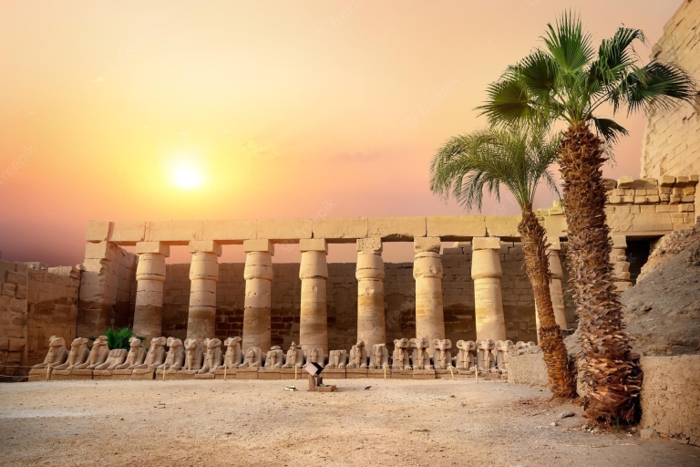 Hurghada: Luxor Highlights, König Tut Grab & Nil BootsfahrtHurghada: Luxor Highlights & König Tut Grab & Nil Reise