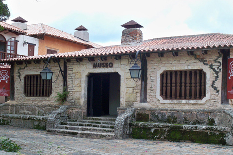 Altos De Chavón: Tour di mezza giornata da Punta CanaAltos De Chavón: Tour da Punta Cana.