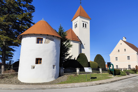 From Zagreb: baroque Varaždin, Aqua Iasae and Topiary park