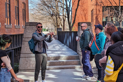 Old Montreal: Walking Tour With @MontrealExpert