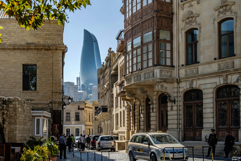 Baku: Old City Walking Tour with Vintage Photos