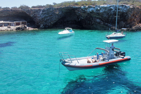 Ibiza: Private SpeedBoat to Es Vedra & Atlantis + Snorkel