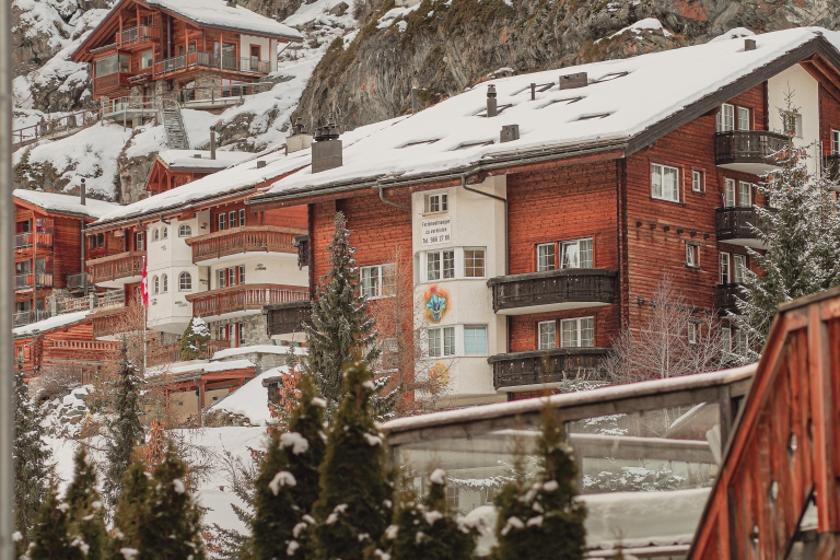 Zermatt Village: Profesjonalna sesja zdjęciowa w najlepszych miejscachZermatt: Profesjonalna sesja zdjęciowa w najlepszych miejscach