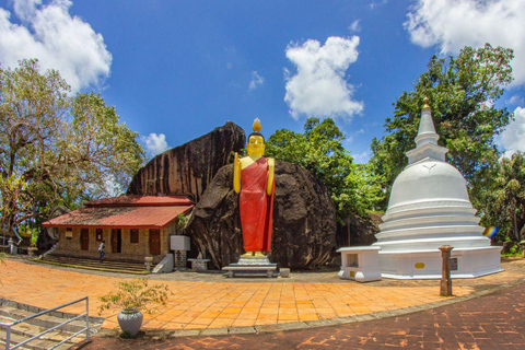 Galle: Private Heritage & Coastal Highlights Tour