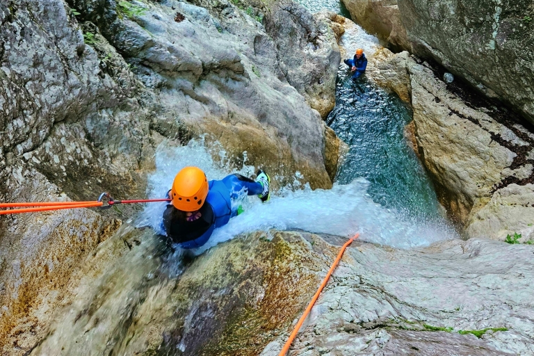Bovec: Canyoning für Anfänger ErfahrungAbholoption von Bovec-Unterkünften