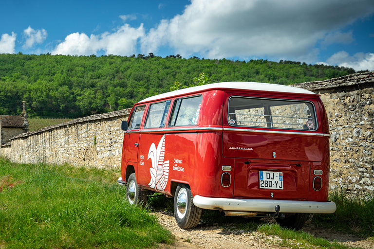 Dijon : visite de la Bourgogne en petit groupe à bord d&#039;un combi vintageDijon : visite de la Bourgogne en petit groupe à bord d&#039;un van vintage