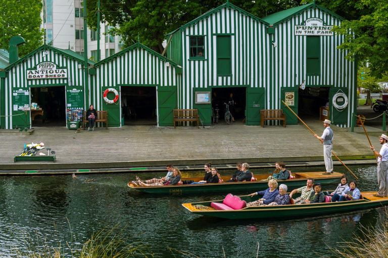 Christchurch - Punting on the Avon