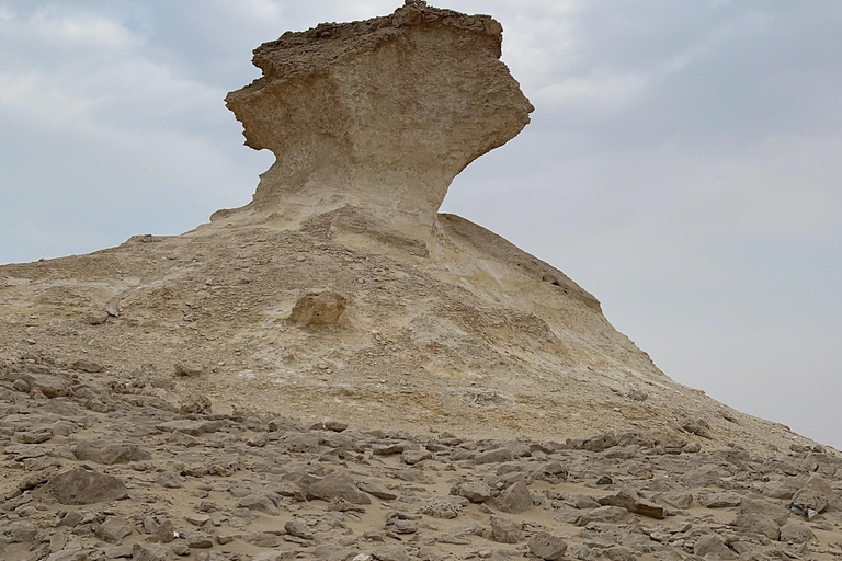West Qatar tour to Richard Sierra sculpture,Umbrella Rock
