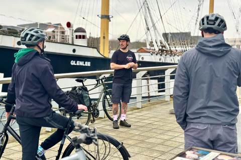 Glasgow: The Essential Glasgow Bike & E Bike Tour E Bike Option