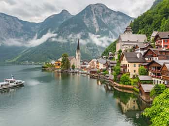 Vienna: Hallstatt, Salzkammergut Day Trip with option boat