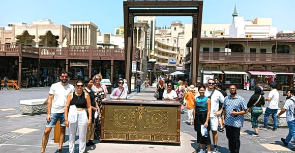 Dubai: Entdecke die Altstadt von Dubai, Souks, Museum und Street Food