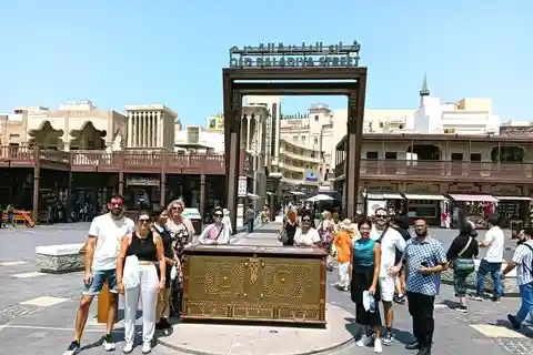 Dubaj: Odkryj Stare Miasto, targowiska, muzeum i uliczne jedzenie w Dubaju