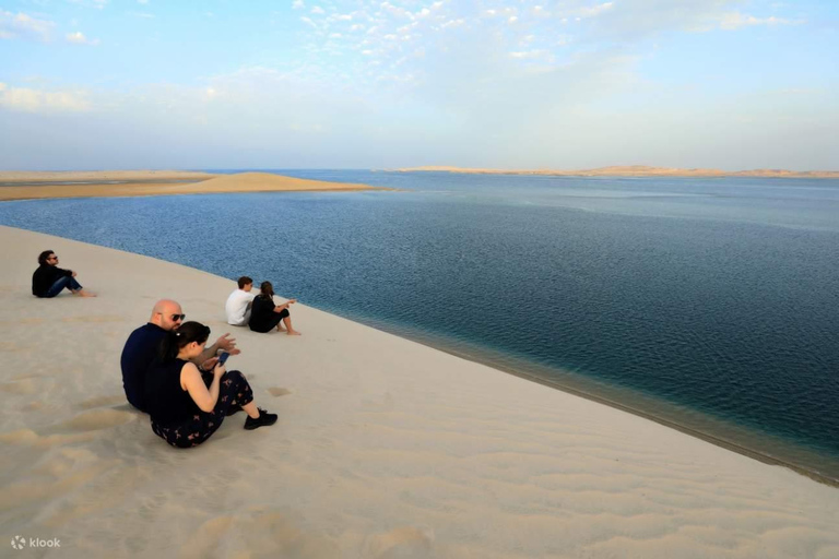 Découvrez le sable et la plage avec le DuneBashing, le Sandboard et la prise en charge