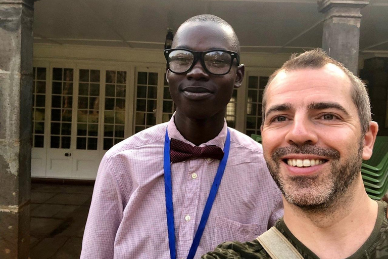 Nairobi :Karen Blixen Museum & Giraffe Centre Day Tour