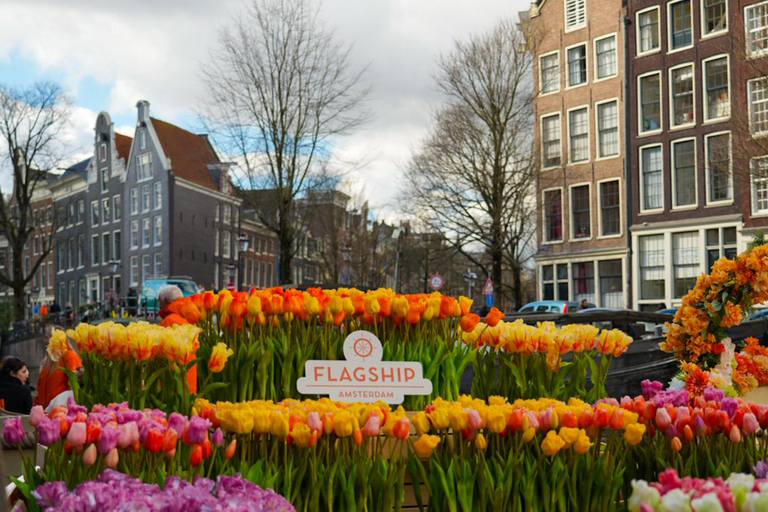 Amsterdam : Premium Tulip Boat Canal TourVisite des tulipes depuis la Maison d&#039;Anne Frank