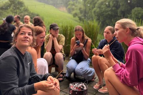 Malang: Tumpaksewu, Mount Bromo, Mount Ijen, Bali 3-Day Tour Private Homestay & Hotel