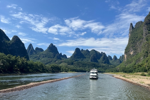Guilin: 5-Star Li River Cruise to Yangshuo with Pickup Guilin: 5-Star Li River Cruise Lower Deck with Hotel Pickup