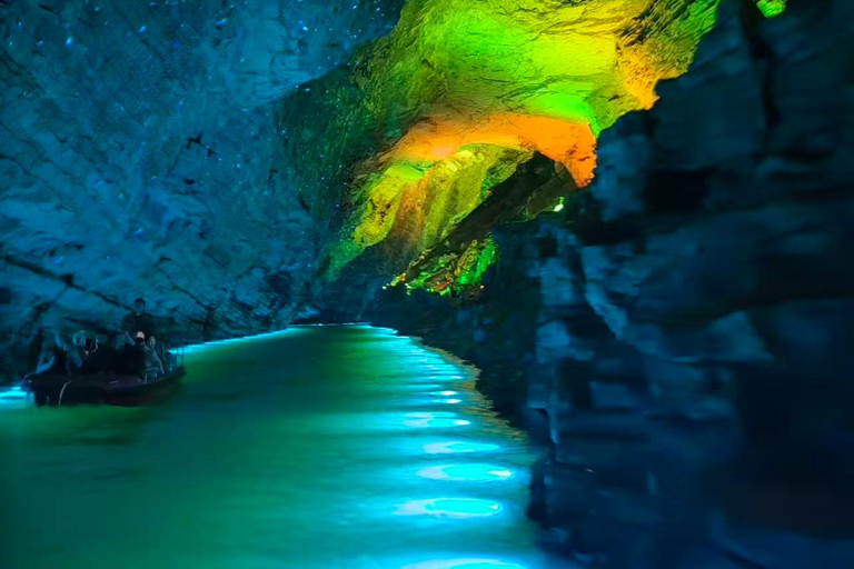 Zhangjiajie: Yellow Dragon Cave Entry Ticket