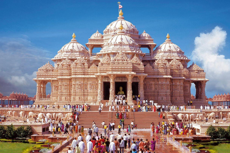 Delhi: Akshardham Temple Tour – Magical Light & Water Show Akshardham Temple with Exhibition, Light and Water Show