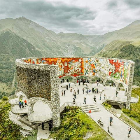 tbilisi-ananuri-gudauri-kazbegi-gergeti