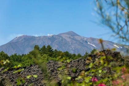 From Cefalù: Full-day tour to Mount Etna & Taormina