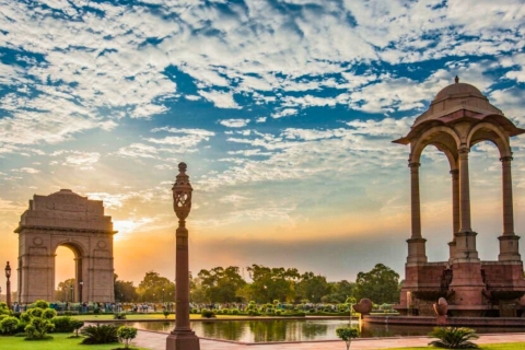 Von Delhi aus: Private geführte Tour durch das alte und moderne DelhiAuto mit Fahrer+Führer+Eintritt+Monumente+Mittagessen