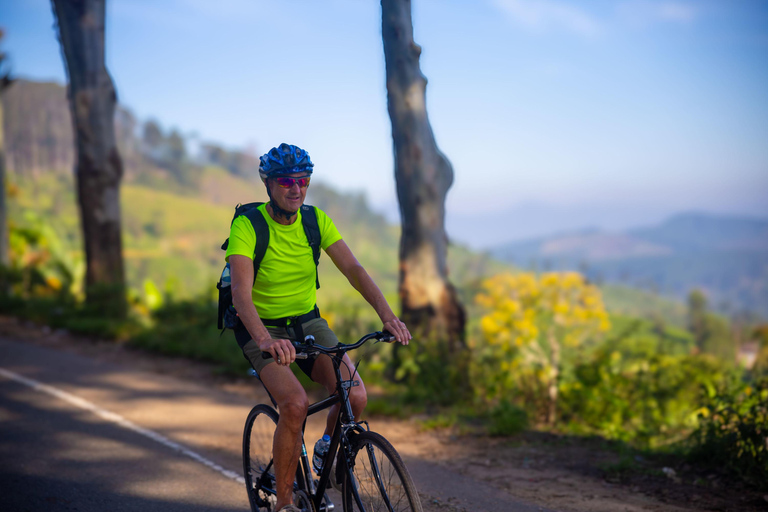 Aventura de bicicleta: Passeio de Bandarawela a Karadagolla