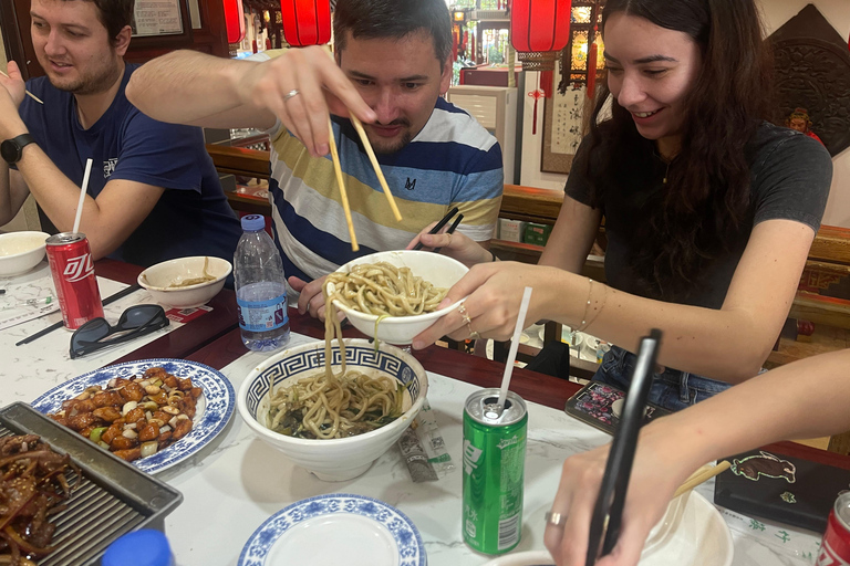 Beijing: Biking Tour Along The Central Axis of Beijing