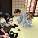 Kyoto: cerimonia tradizionale del tè con matcha e dolcetti a Gion