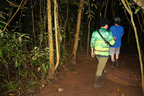 La Fortuna: Nocny spacer w La Fortuna