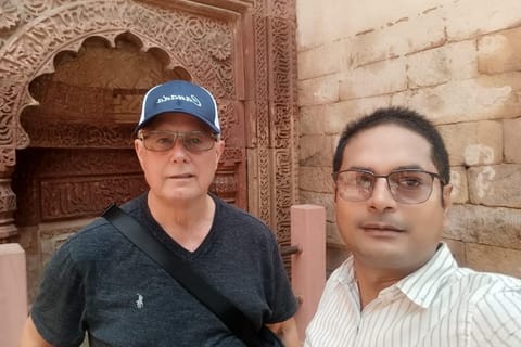 Delhi by Night: Food Walk, Gurudwara, India Gate & Nightlife