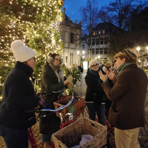Bruges: Xmas Bike Tour, Chocolate Tasting & a Fireside Drink