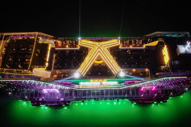 Pattaya: Dinner Yacht Cruise