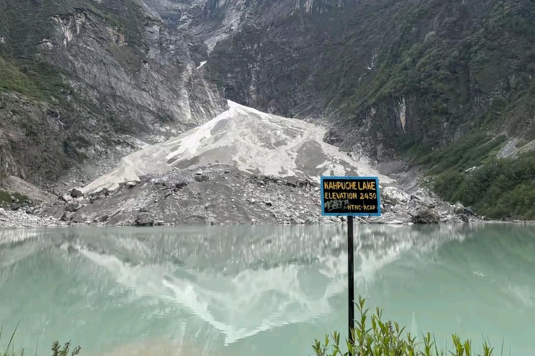 Pokhara: 3-Day Kapuche Glacier Lake Trek with Guide