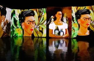 Amsterdam: Frida Kahlo Immersive & Fotoausstellung