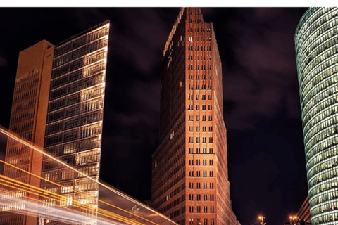 Berlin: Tour of Lights with Photo Stops and Live Guide