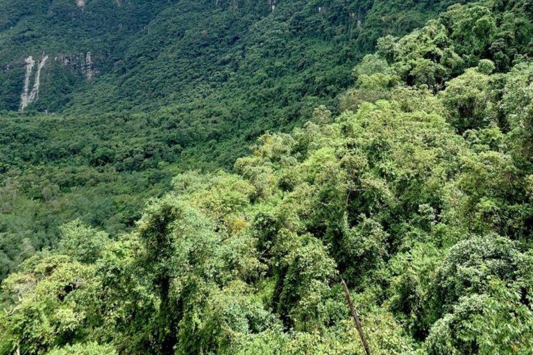 Yumbilla - Jewels of Peruvian Waterfalls