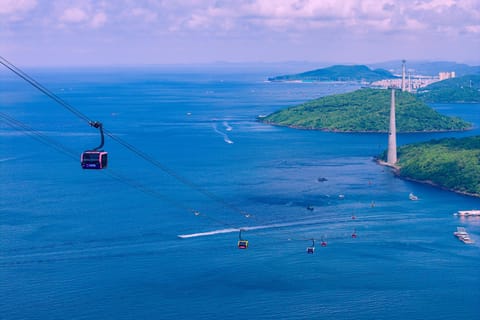 Phu Quoc: Hon Thom Cable Car, Water Park & Kiss Bridge Tour - Image 2