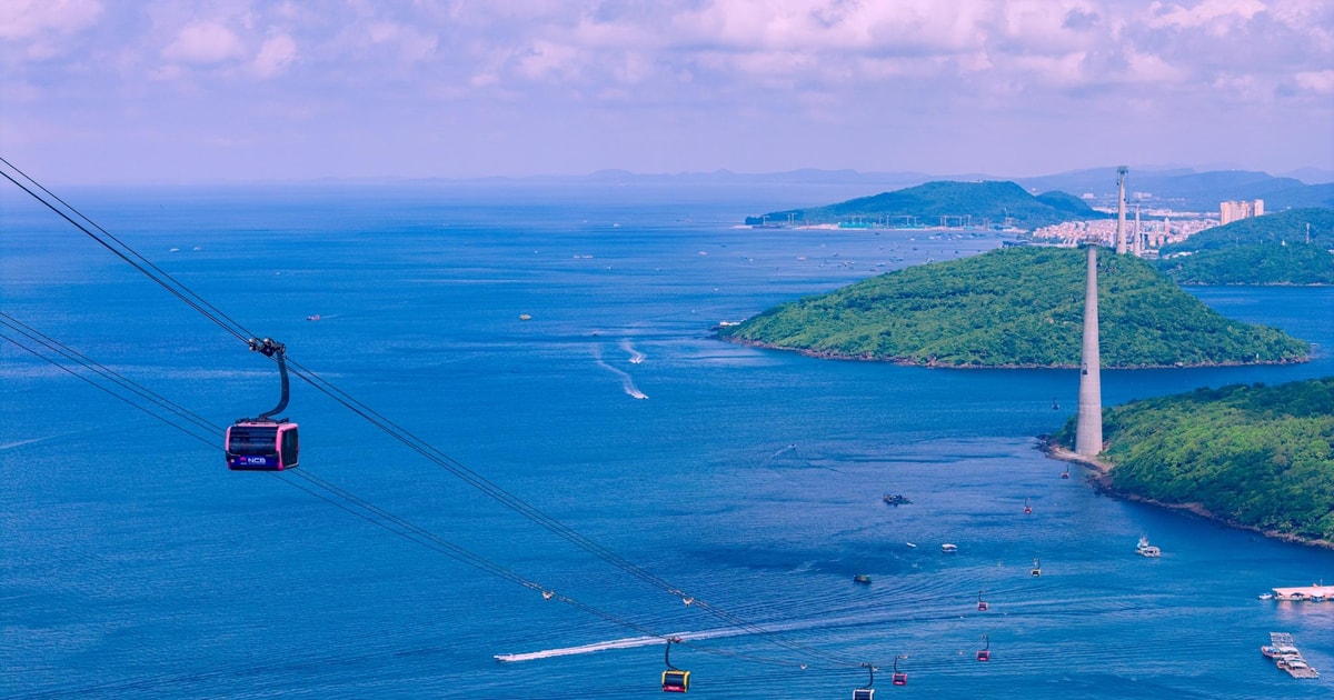 Phu Quoc: Hon Thom Cable Car, Water Park & Kiss Bridge Tour