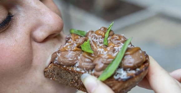 Naples: American Breakfast in a 16th-century Cloister