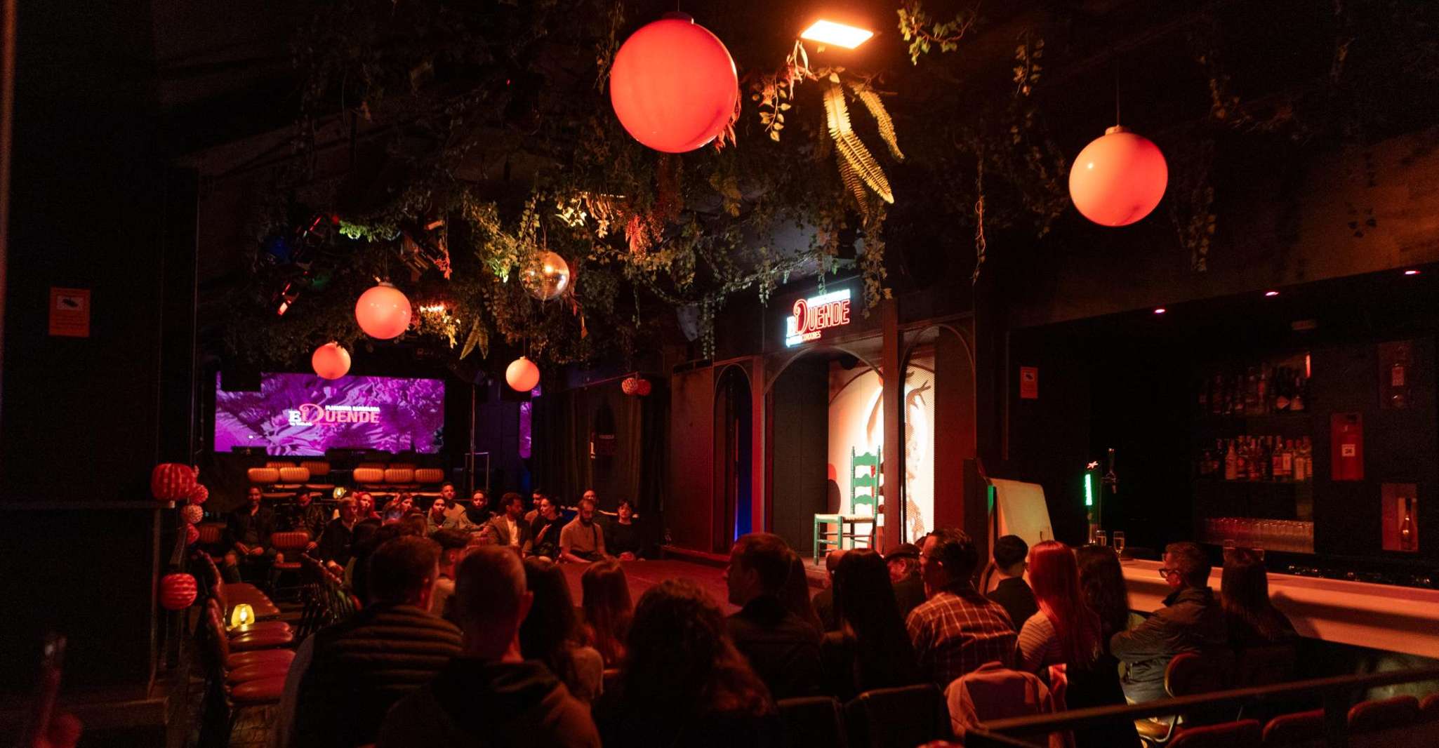 Barcelona: Flamenco Show with Drink Option at La Rambla photo 8