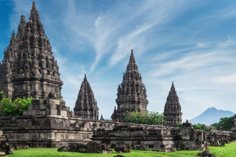 Yogyakarta Private Tour Prambanan Temple and Sultan Palace