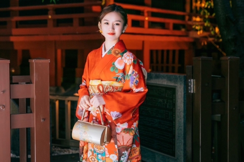 Tokio: Kimoni-verhuur / Yukata Rental-cosplay in Asakusa