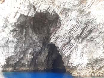 Giardini Naxos: crociera all'Isola Bella e alle Grotte con aperitivo