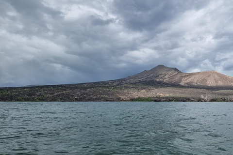 私人观光：大雅台高地和塔尔火山游船私人观光：大雅台中部地区和塔尔火山游船
