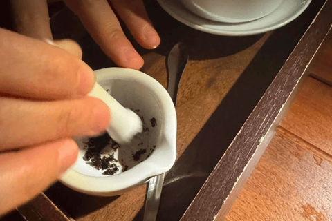 Hangzhou Nightlife: Historic Bar, Live & Local Market